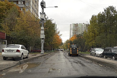 В настоящее время по адресу: от дома 21, корп.1 по ул. Чертановская, до дома 20, корп. 2 выполняются работы по благоустройству территории