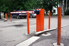 За счет средств стимулирования управы района Чертаново Центральное установившим шлагбаумы на придомовых территориях, будут выплачены субсидии.